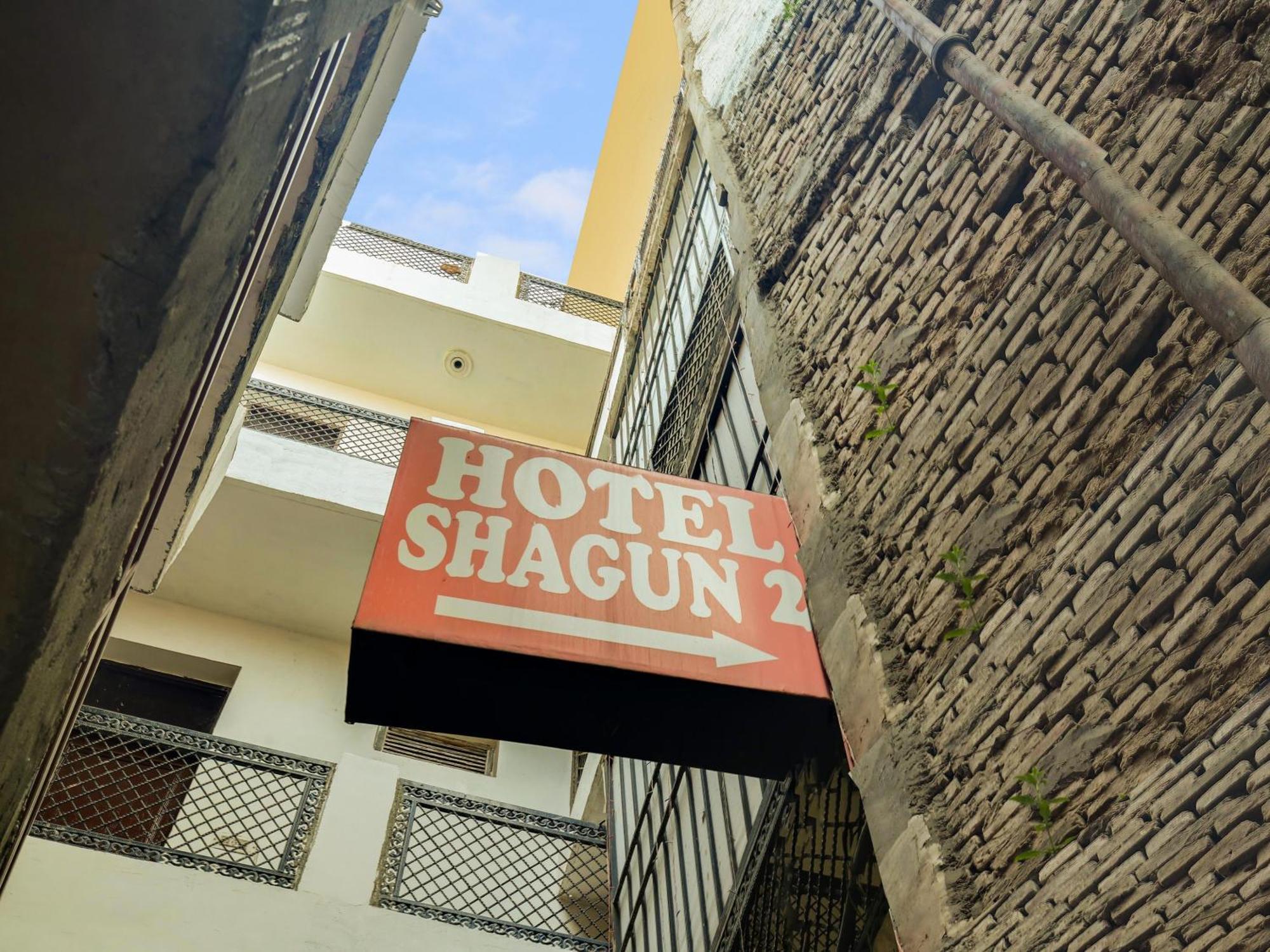 OYO 11318 Hotel Shagun Chandīgarh Exterior foto